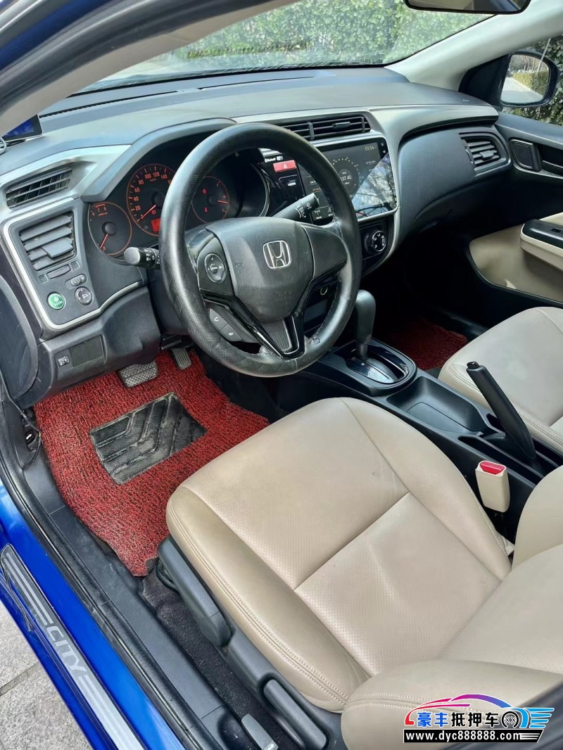 16年本田锋范轿车抵押车出售
