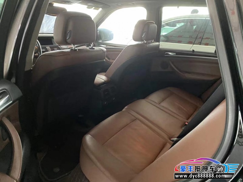 13年宝马X5SUV抵押车出售