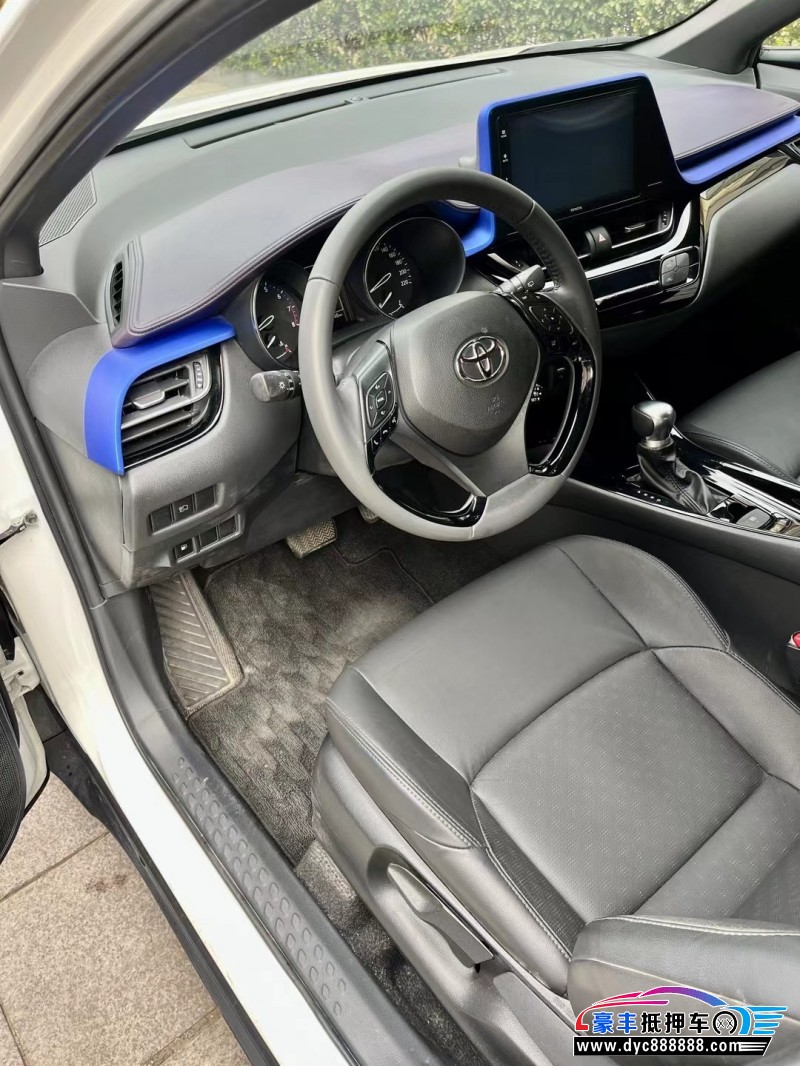 21年丰田奕泽轿车抵押车出售