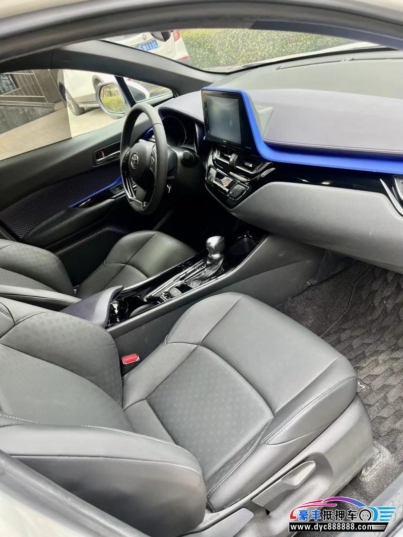 21年丰田奕泽轿车抵押车出售