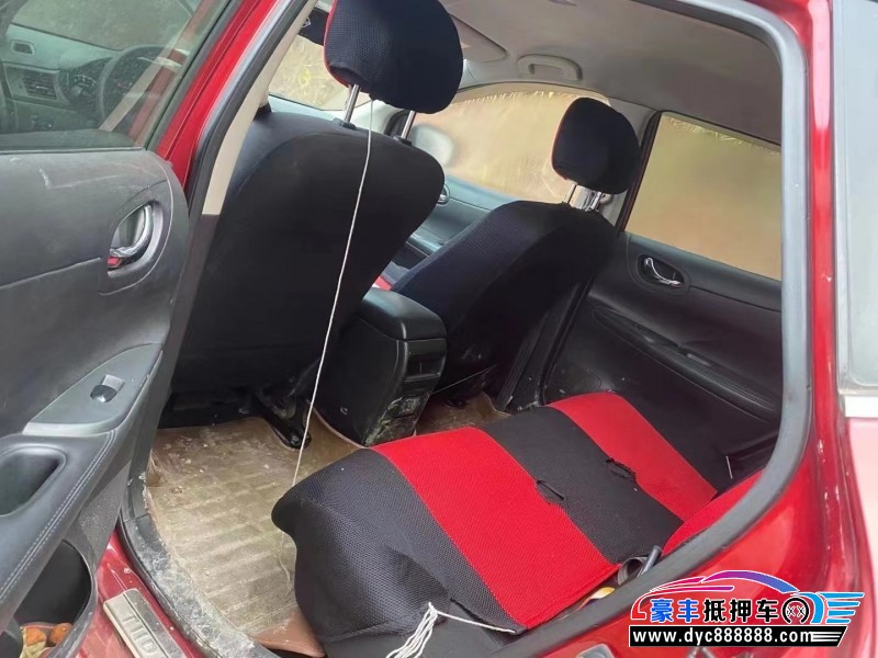 14年日产骐达轿车抵押车出售