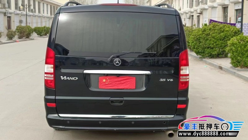 15年奔驰唯雅诺MPV抵押车出售