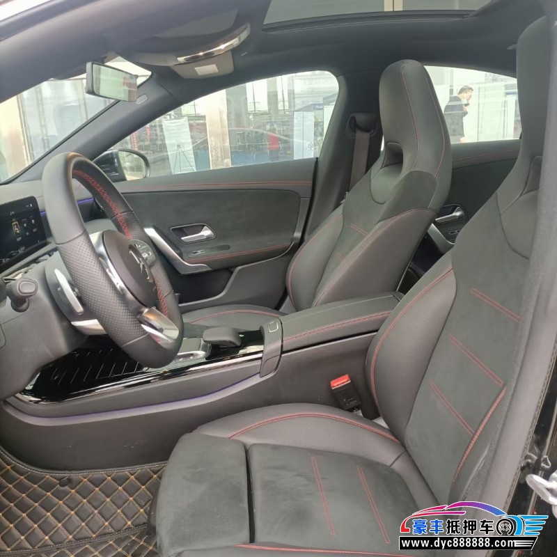 23年奔驰CLA轿车抵押车出售