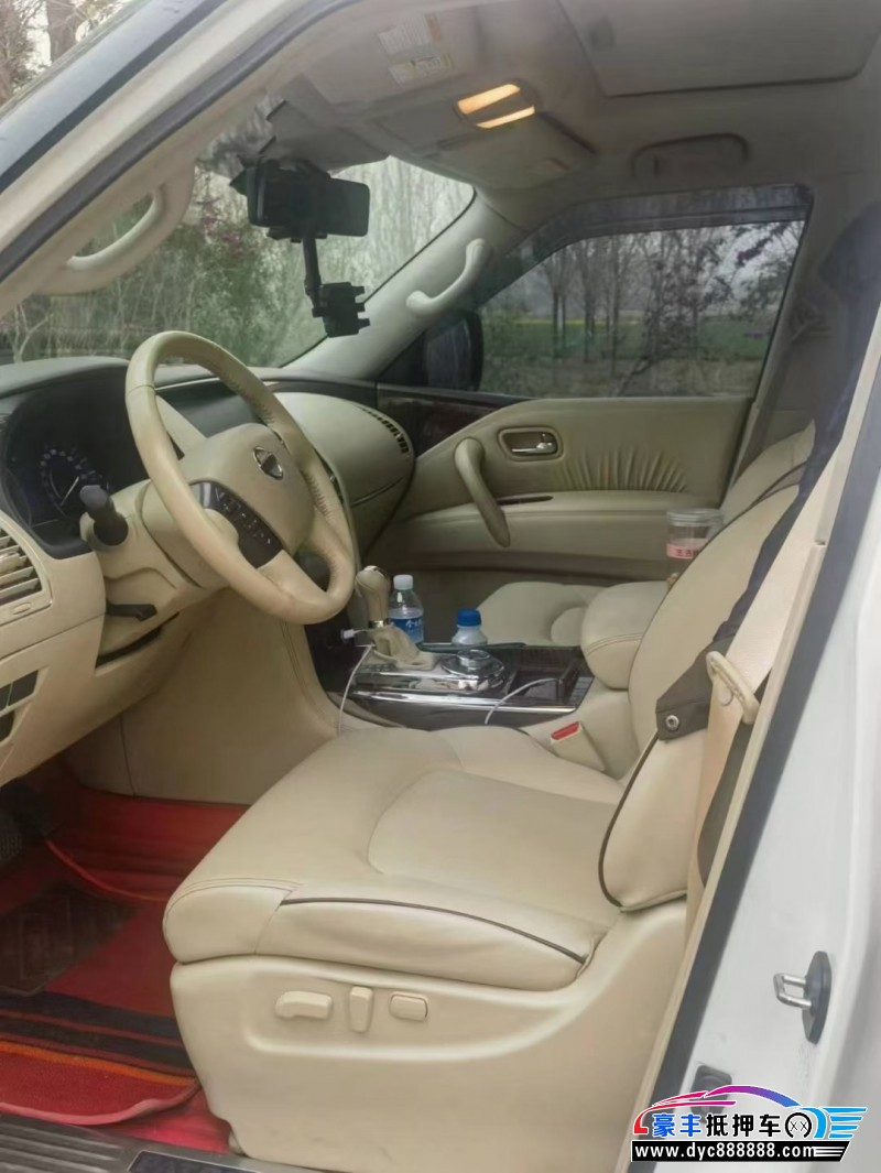 17年日产途乐SUV抵押车出售