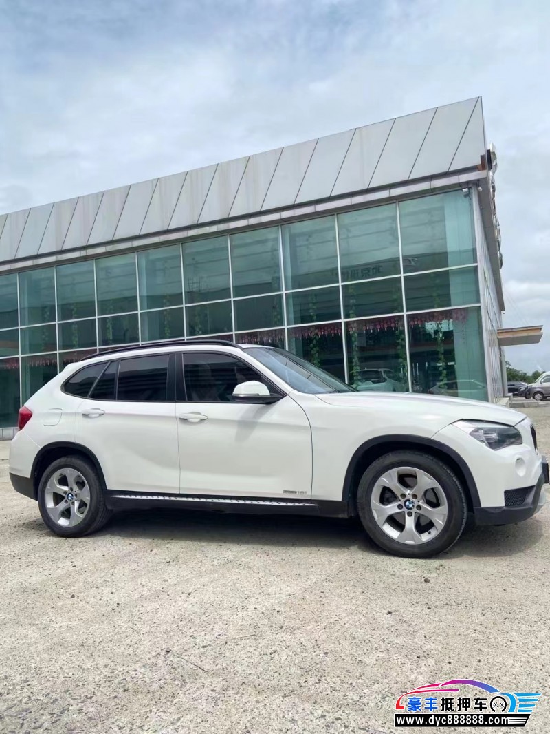 14年宝马X1轿车抵押车出售