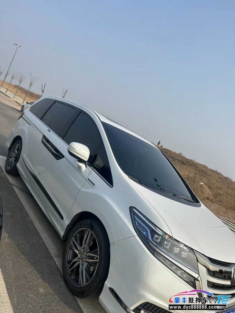 21年本田艾力绅MPV抵押车出售