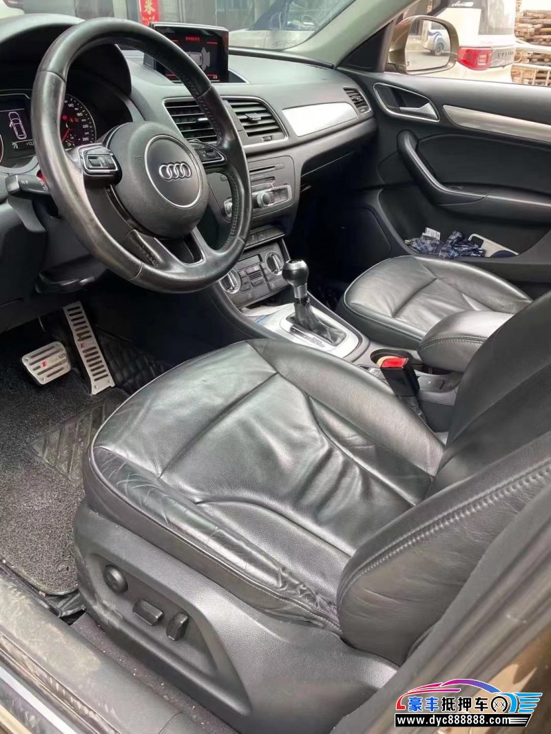 16年奥迪Q3轿车抵押车出售