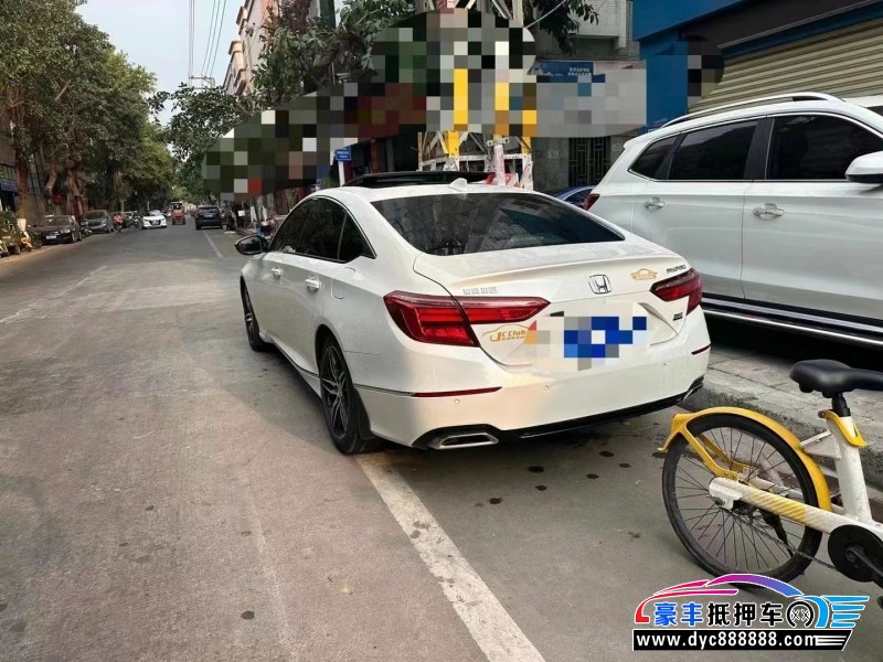 22年本田英诗派轿车抵押车出售