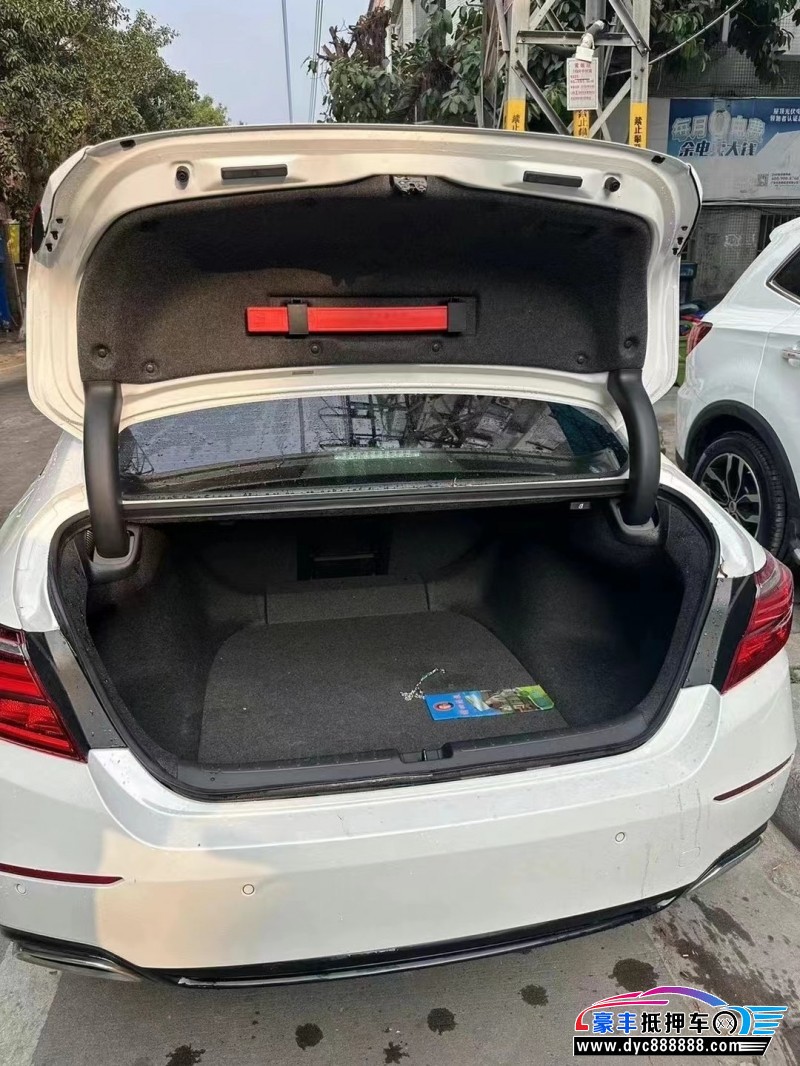 22年本田英诗派轿车抵押车出售