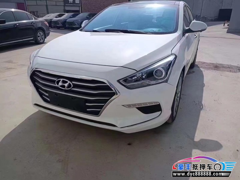 19年现代名图轿车抵押车出售