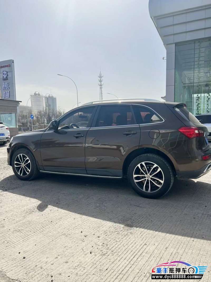 16年众泰T600轿车抵押车出售