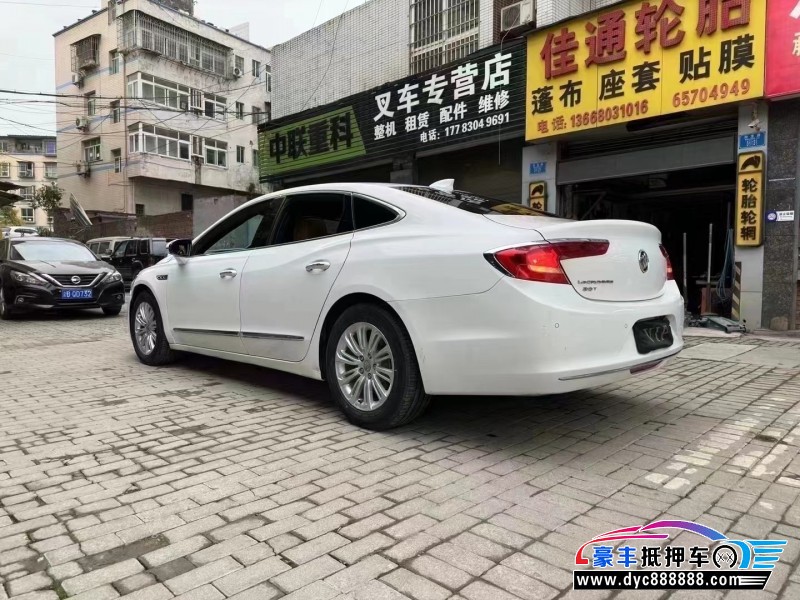 18年别克君越轿车抵押车出售