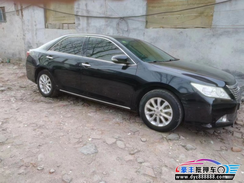 13年丰田凯美瑞轿车抵押车出售