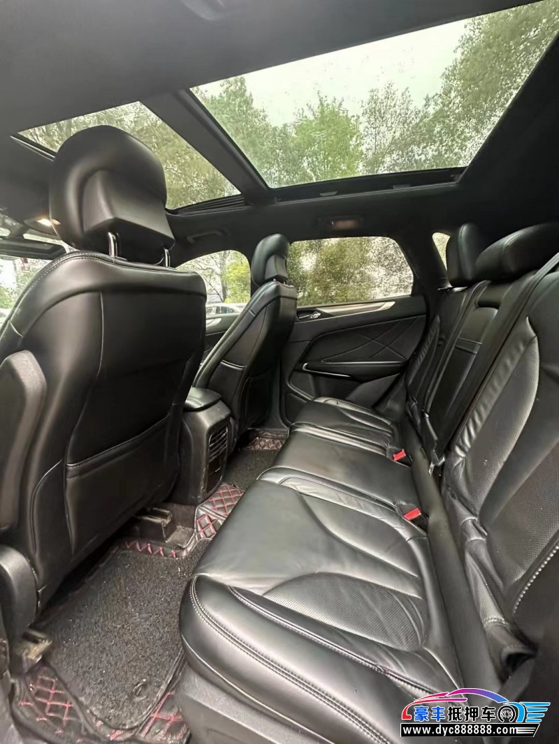 17年林肯MKCSUV抵押车出售