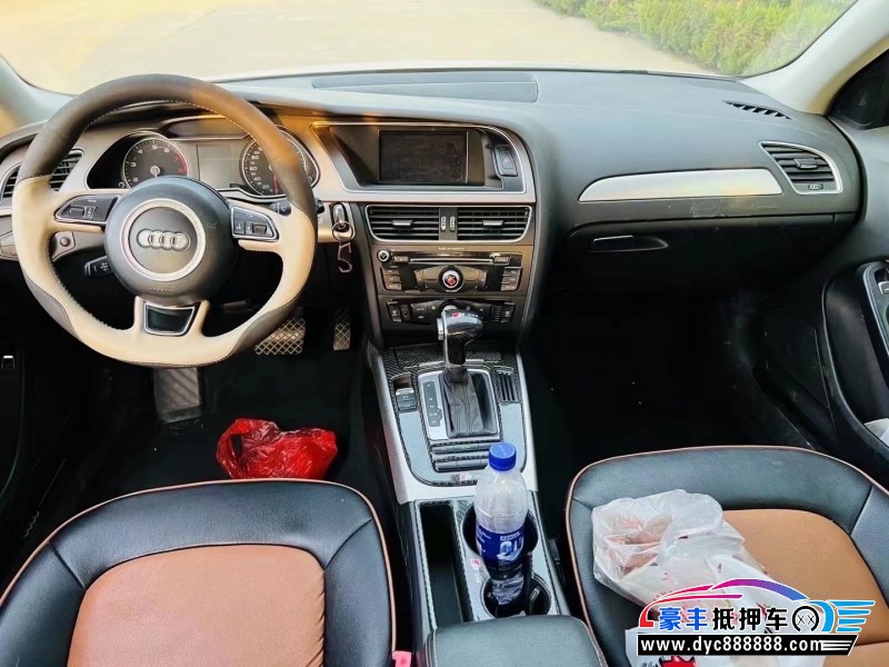 12年奥迪A4轿车抵押车出售