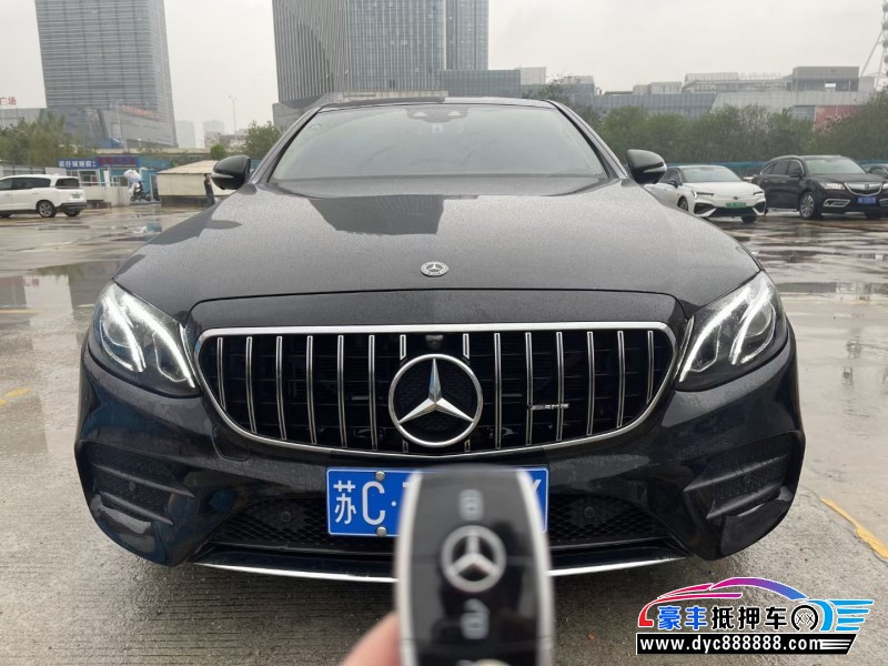 20年奔驰E轿车抵押车出售