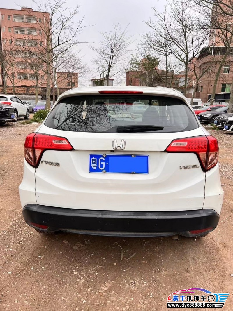 17年本田缤智轿车抵押车出售