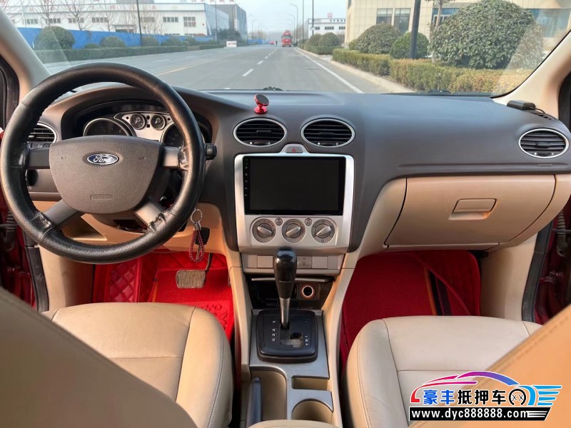 11年福特福克斯轿车抵押车出售