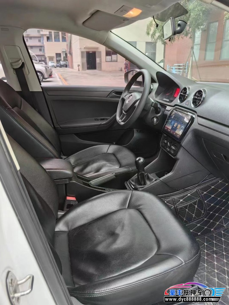 17年大众捷达轿车抵押车出售