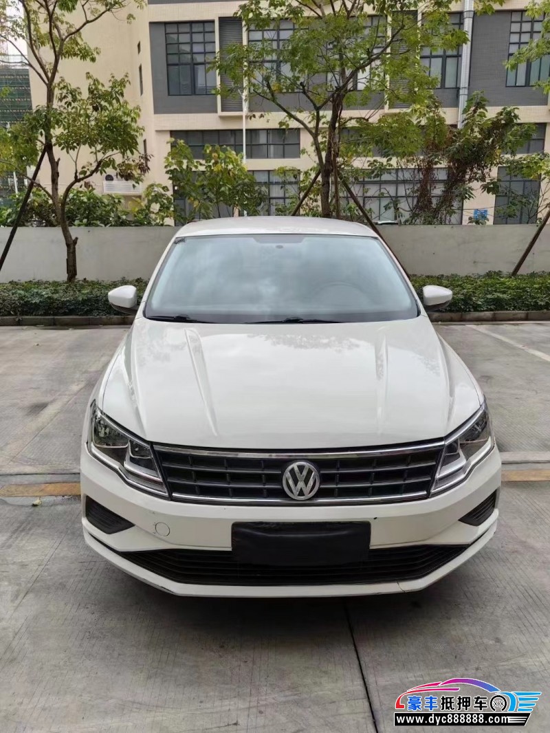 17年大众捷达轿车抵押车出售