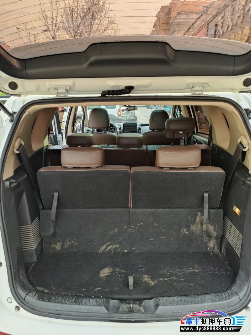 17年力帆汽车轩朗SUV抵押车出售