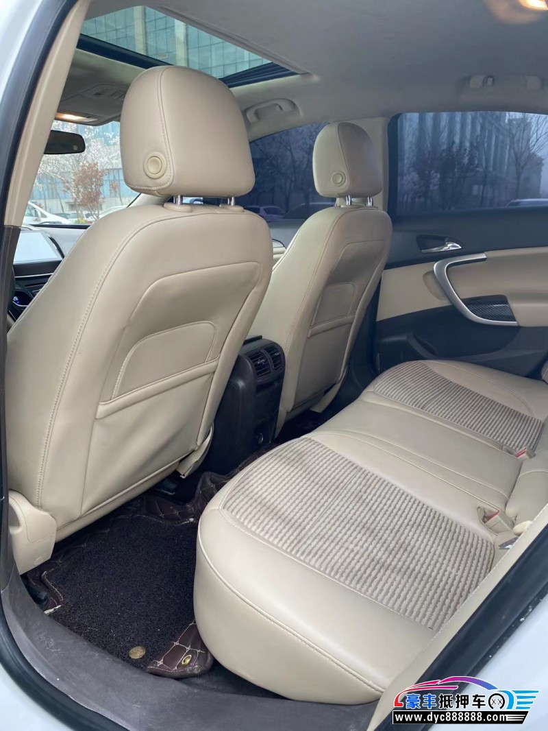 16年别克君威轿车抵押车出售