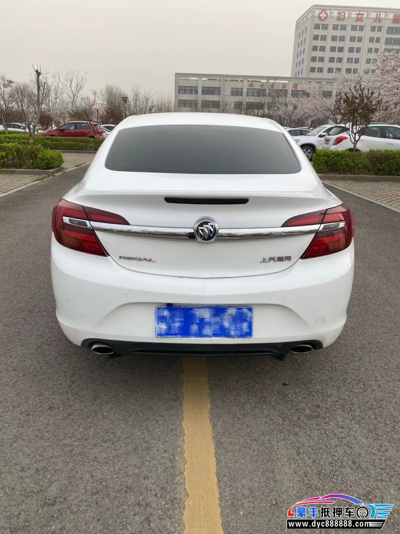 16年别克君威轿车抵押车出售