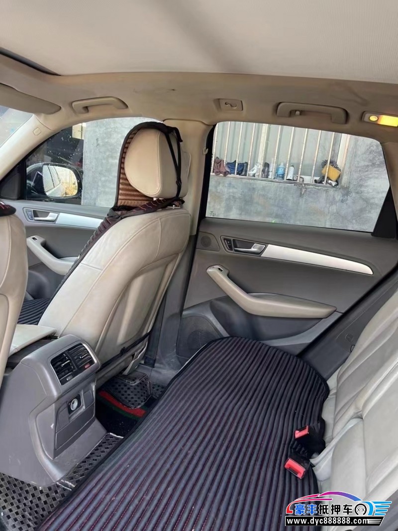 10年奥迪Q5轿车抵押车出售