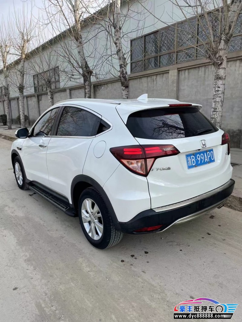 17年本田缤智SUV抵押车出售