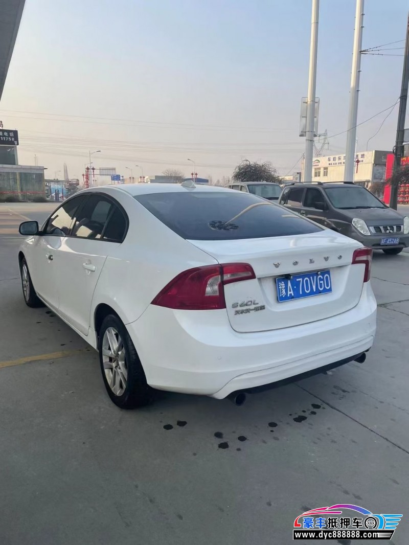 15年沃尔沃S60轿车抵押车出售