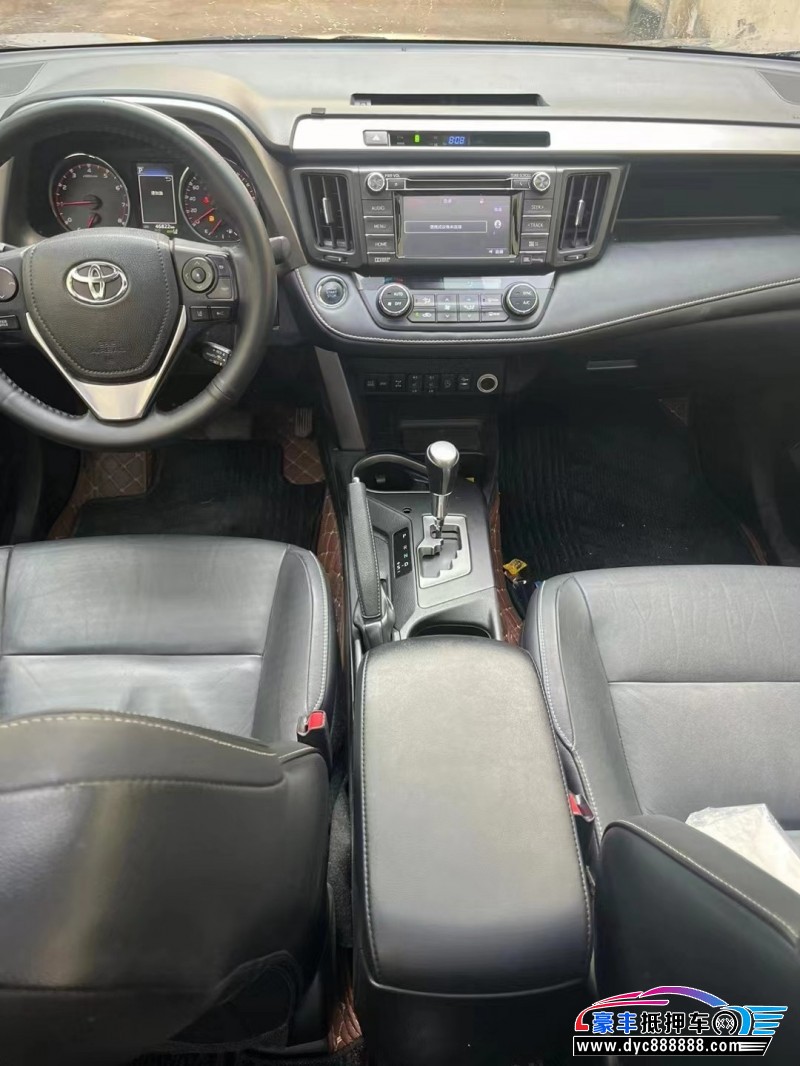 18年丰田RAV4SUV抵押车出售