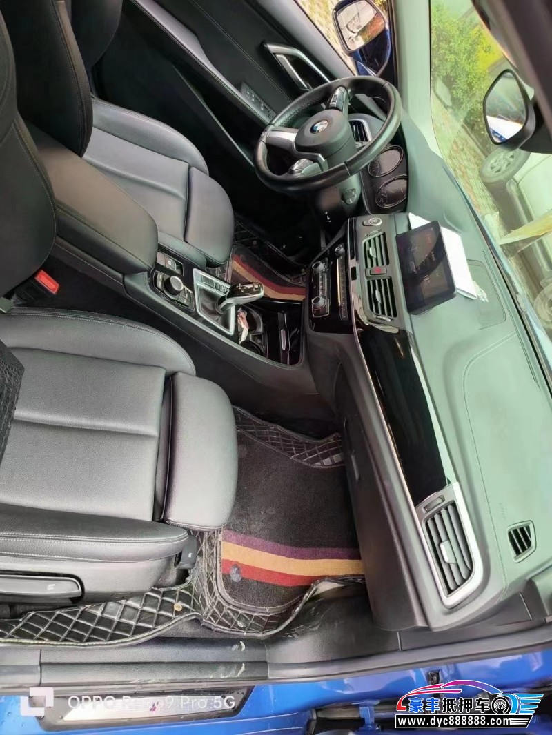 20年宝马1系轿车抵押车出售