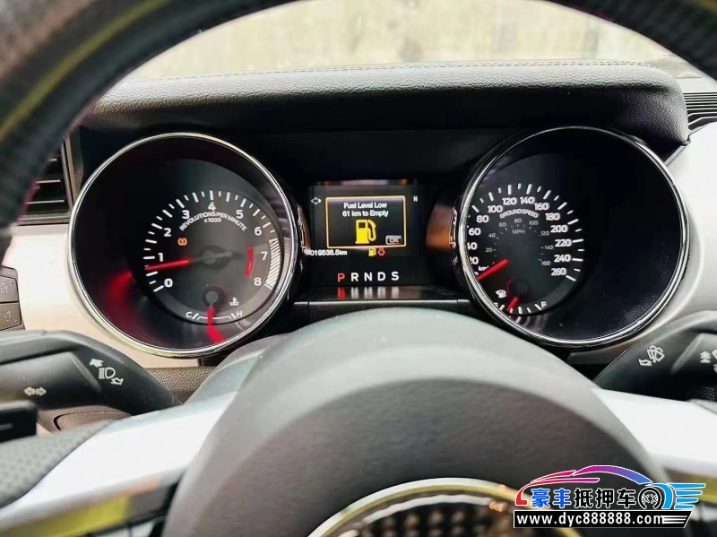 18年福特野马轿车抵押车出售