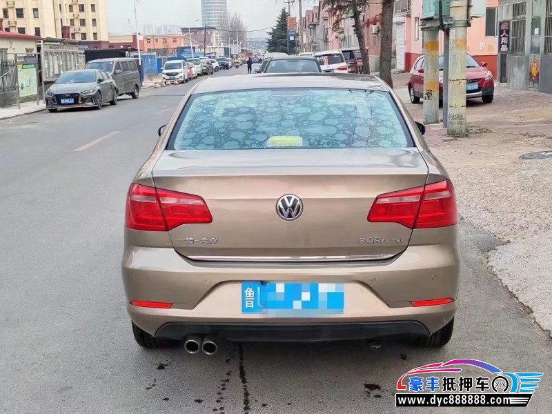 13年大众宝来轿车抵押车出售