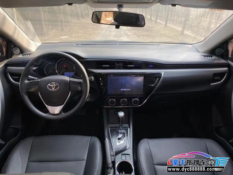 17年丰田卡罗拉轿车抵押车出售