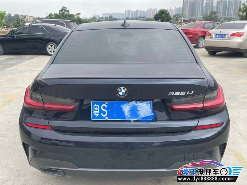 22年宝马3系轿车抵押车出售