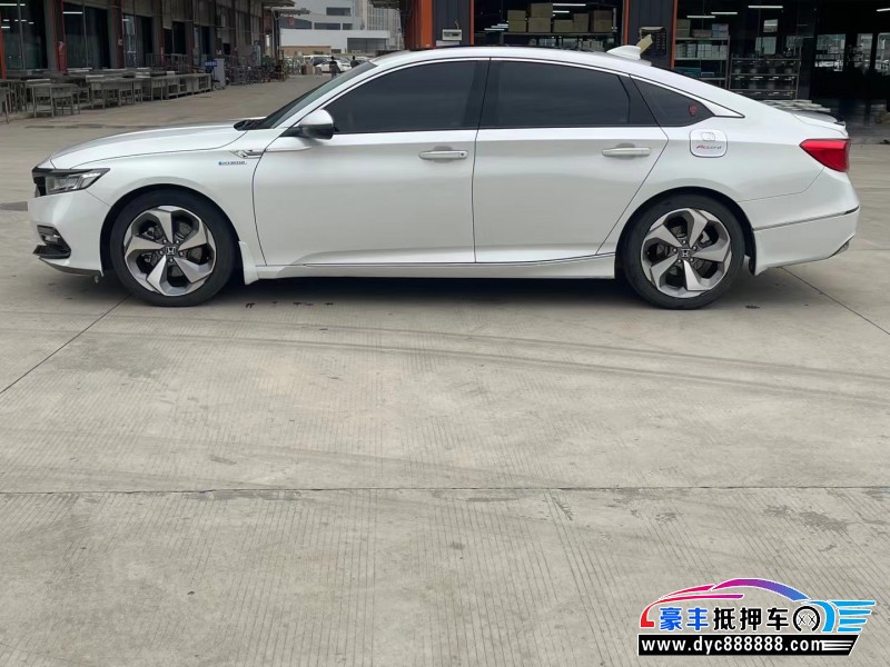 21年本田雅阁轿车抵押车出售