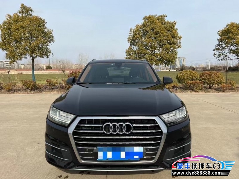 19年奥迪Q7轿车抵押车出售
