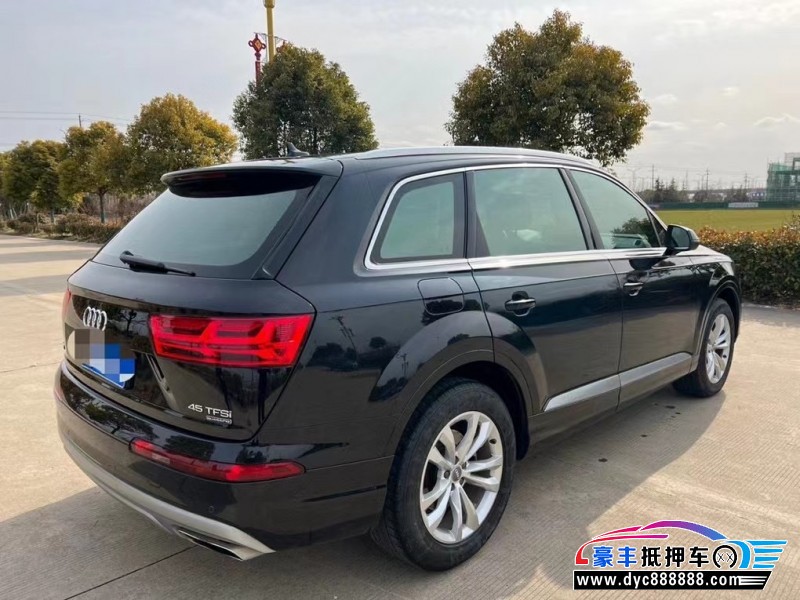 19年奥迪Q7轿车抵押车出售