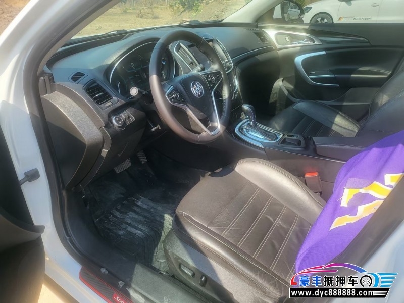 16年别克君威轿车抵押车出售