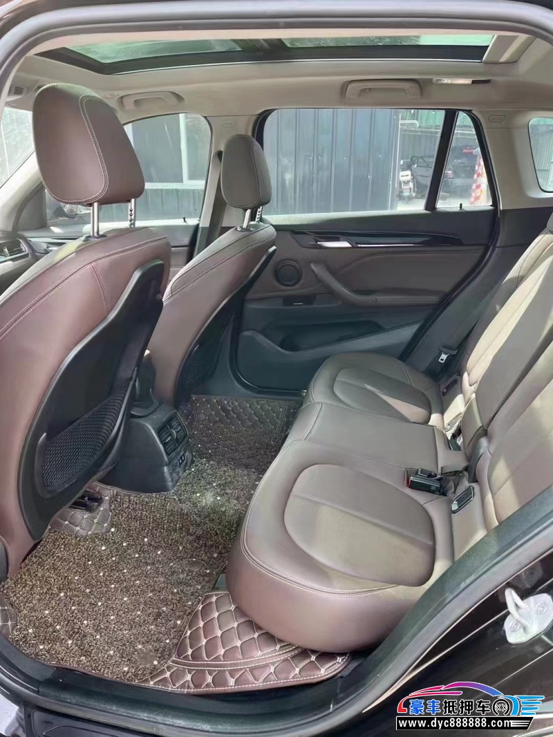 20年宝马X1轿车抵押车出售