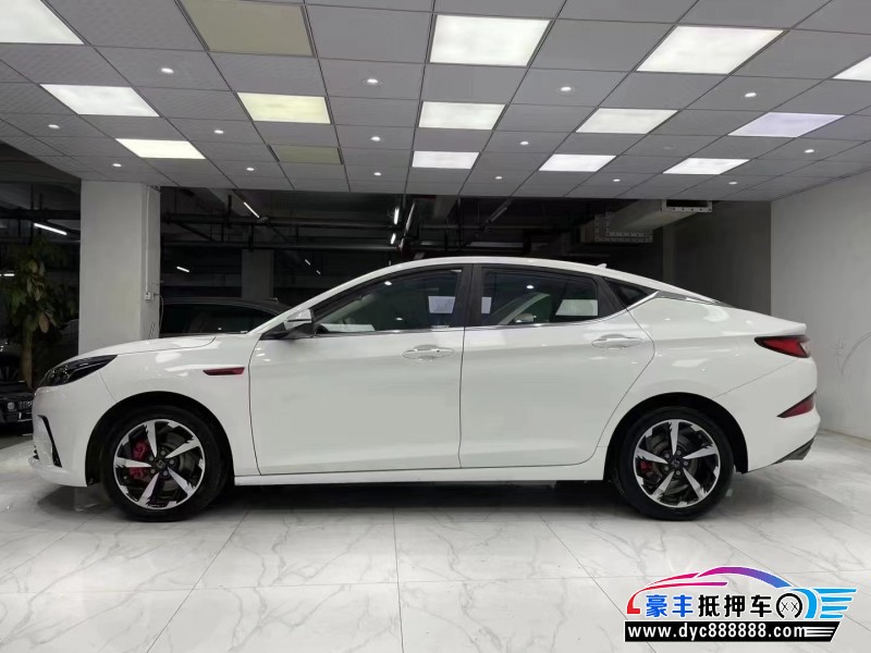 22年江淮思皓A5轿车抵押车出售