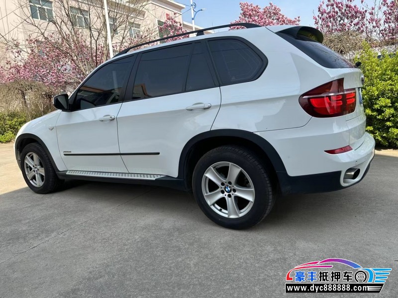13年宝马X5SUV抵押车出售