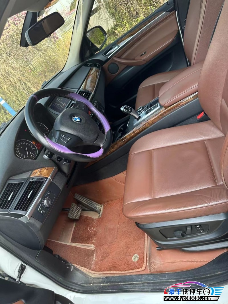 13年宝马X5SUV抵押车出售