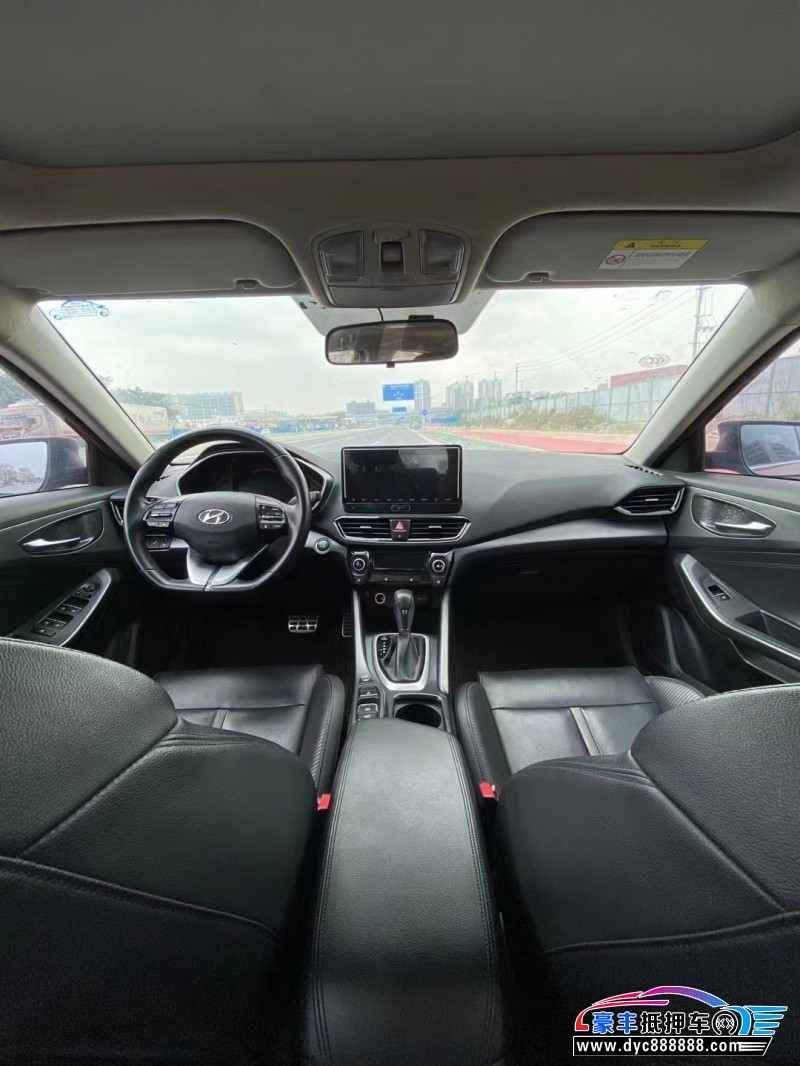 19年现代菲斯塔轿车抵押车出售