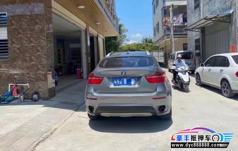 10年宝马X6轿车抵押车出售