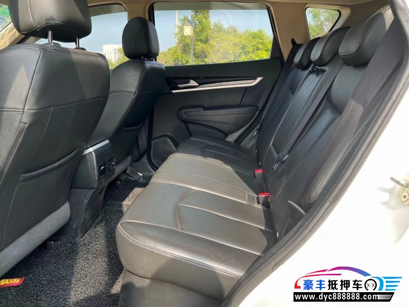 15年东风风神AX7轿车抵押车出售