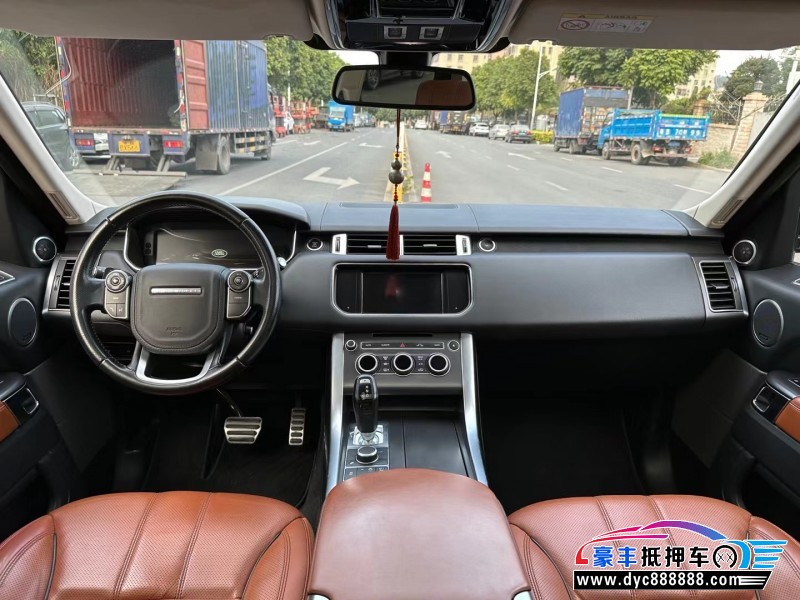 16年路虎揽胜运动轿车抵押车出售