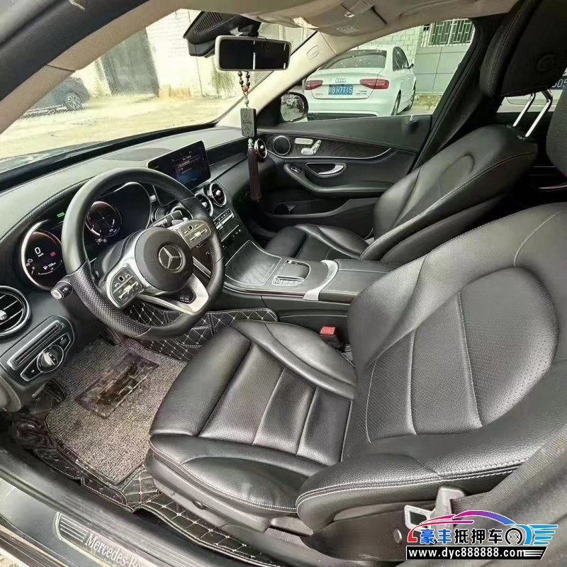 20年奔驰C轿车抵押车出售