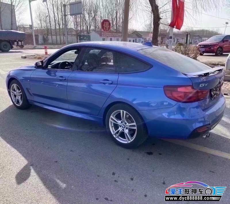 20年宝马3系轿车抵押车出售